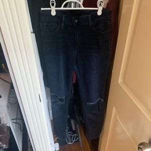 Joe’s Jeans “The Flawless” Mid-Rise Ankle Jeans